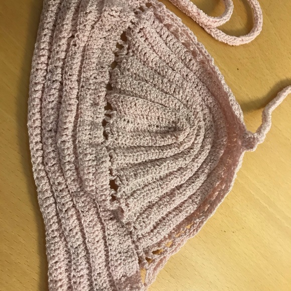 Crochet bra - Picture 2 of 3